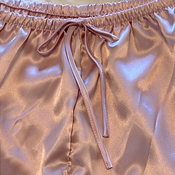 Women’s Satin Mesh Lace Deep V Neck Cami and Shorts, 2 pcs Set, Size L - Picture 6 of 11